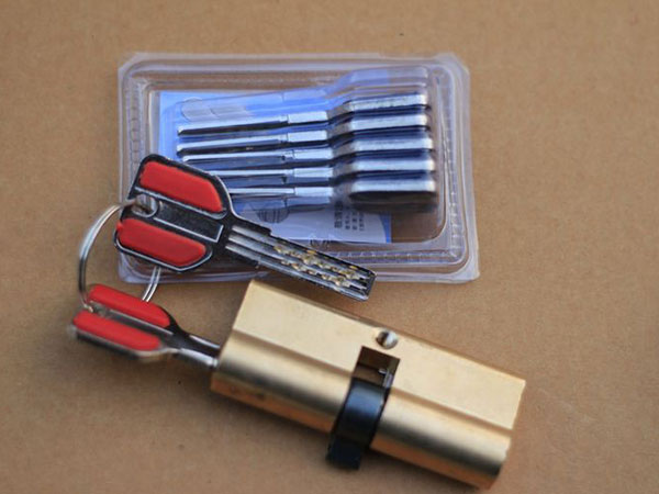 金城江24小时上门开锁公司